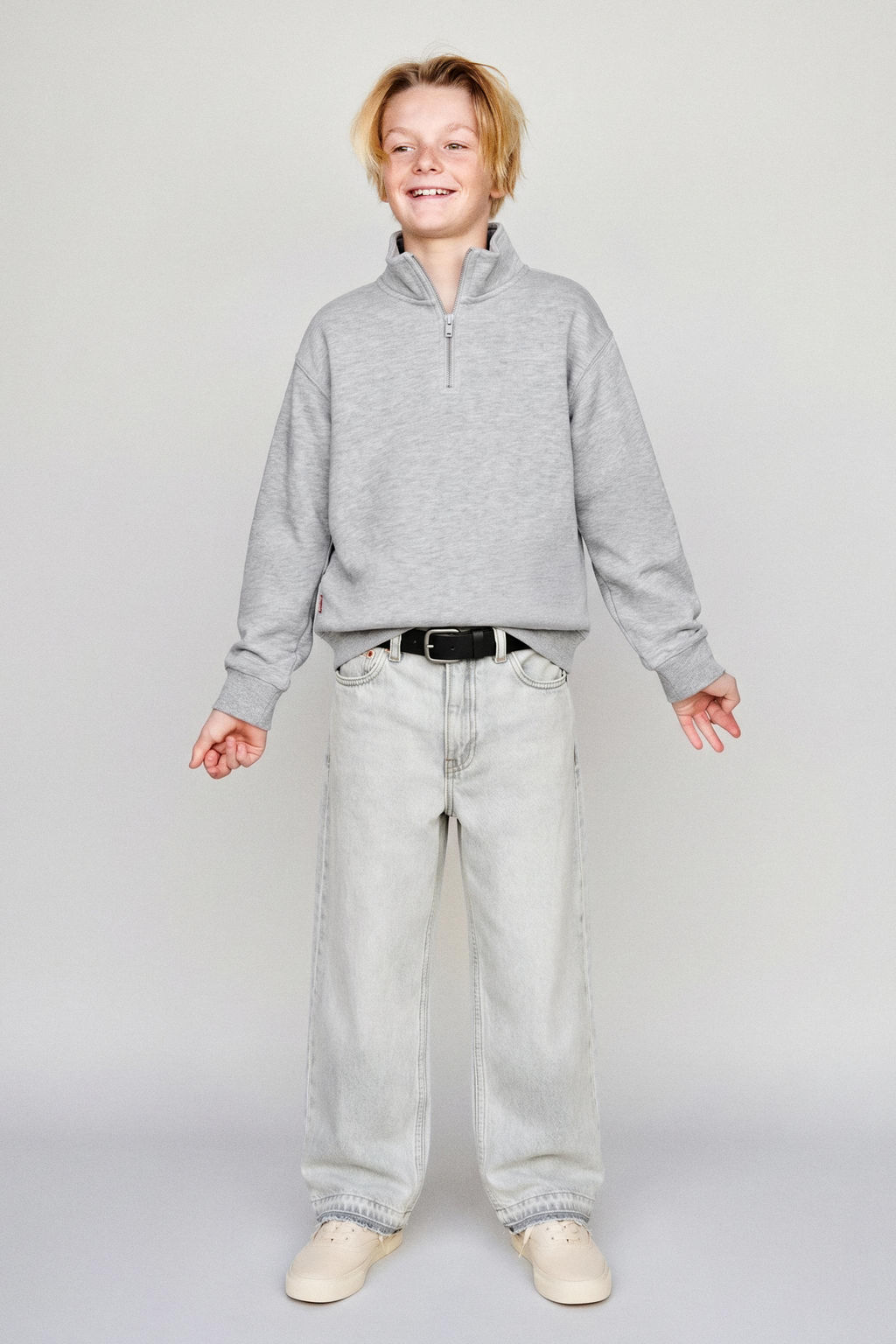JEANS FLARE / Gris - Zara фото 5