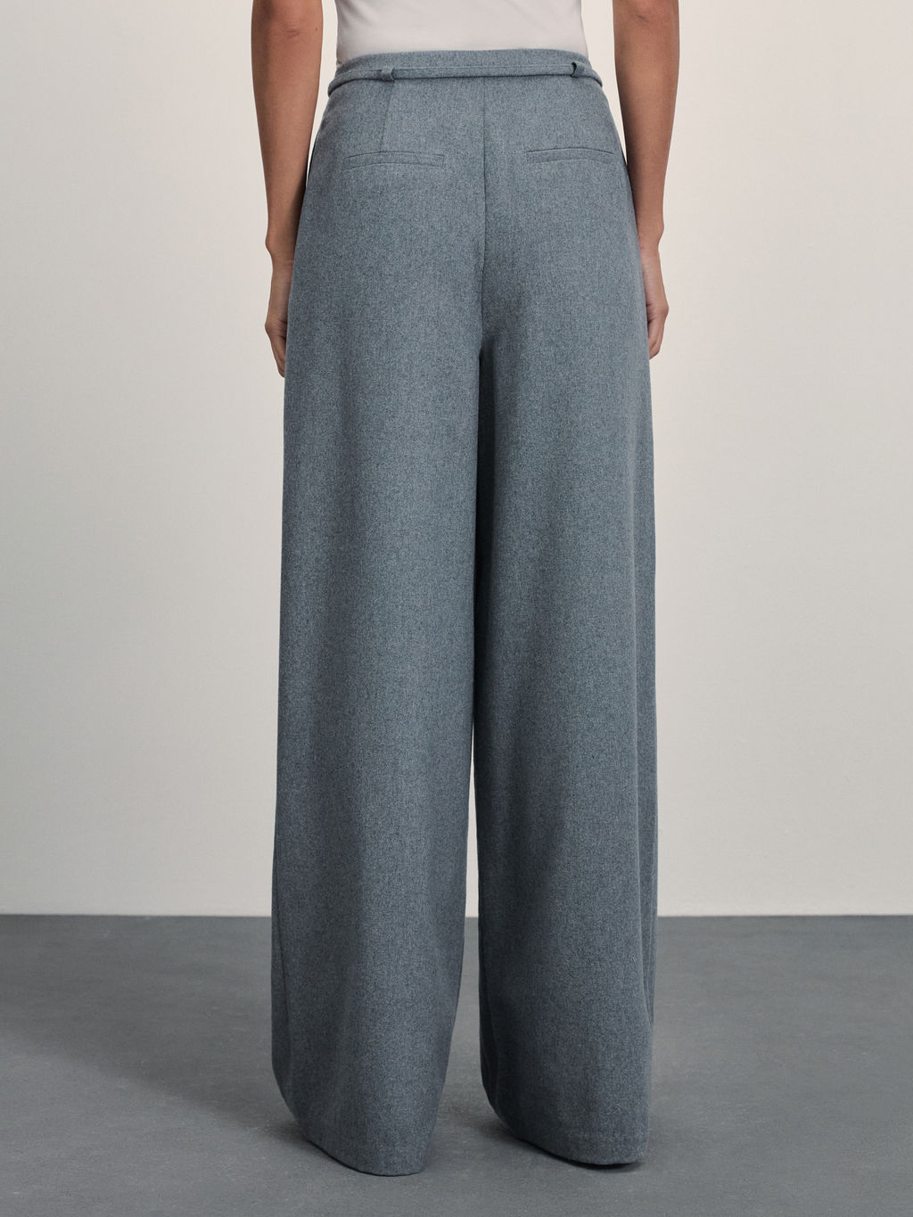 Широкие брюки с защипами с шерстью в составе / Zarina  фото 4