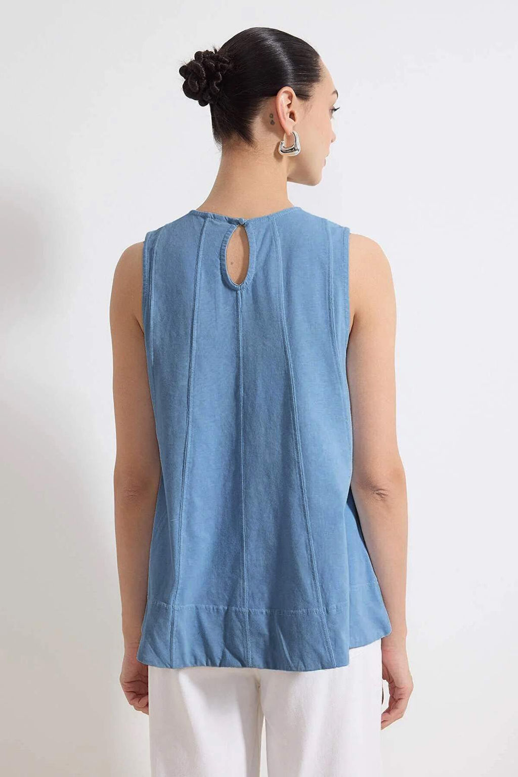 Mavi Relaxed Y?kamal? Kolsuz Dikis Detayl? Tok %100 Pamuk Orme Bluz TWOSS26BZ00170