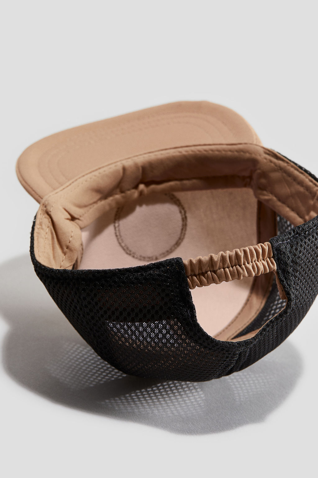 Gorra con aplicaci?n - H&m фото 2