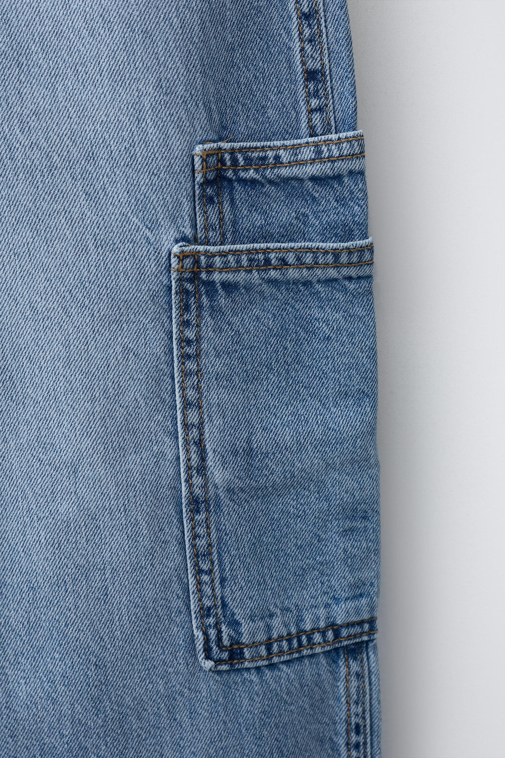 WORN-EFFECT CARPENTER JEANS - Zara фото 8