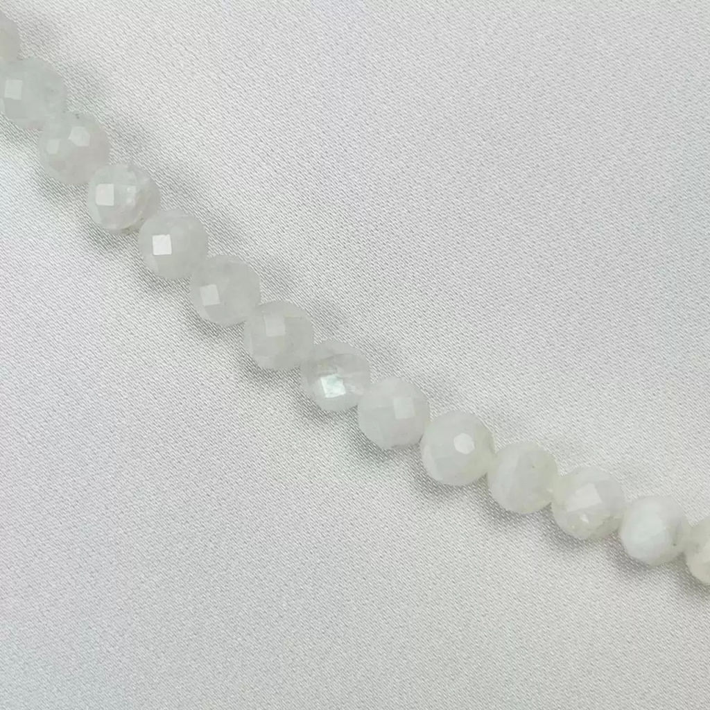 Бусы из Лунного камня огранка