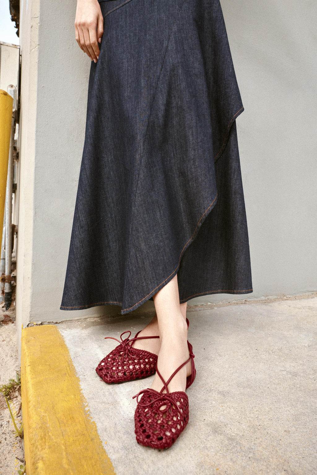 CANGREJERA DESTALONADA TRENZADO / Rojo - Zara фото 2