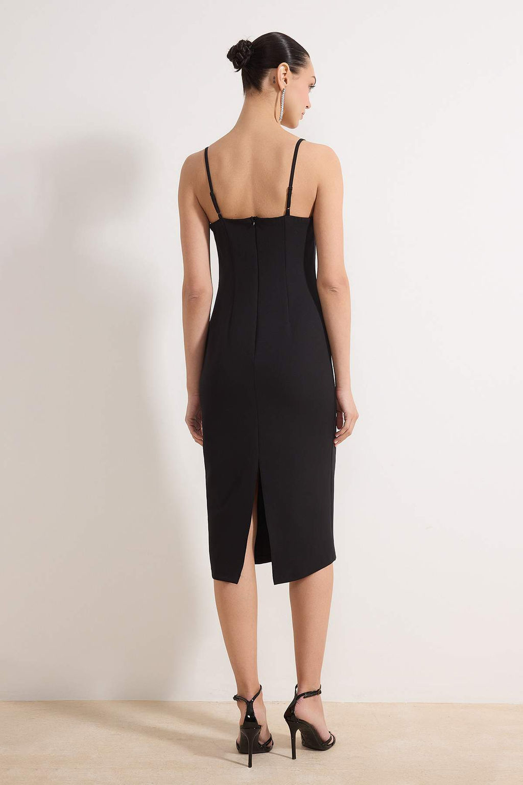 Siyah Ask?l? Dokuma Midi S?k/Gece Elbise Elbise TWOSS26EL00114