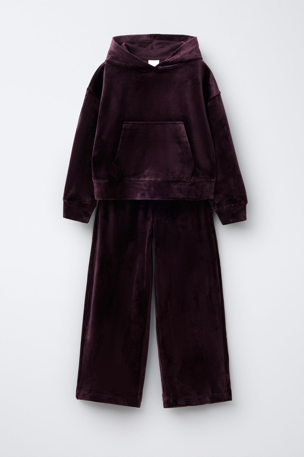HOODIE AND WIDE-LEG VELOUR TROUSERS SET