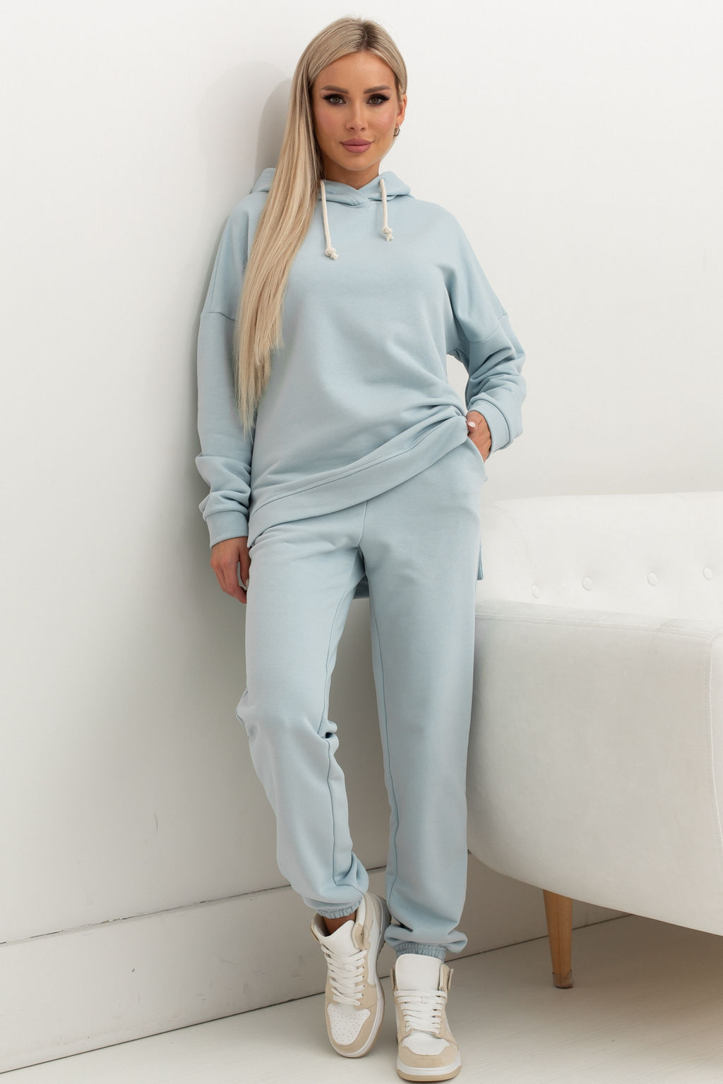 VALENTINA Костюм Брайн №44