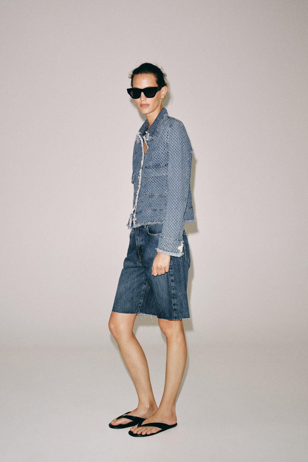 BERMUDA DENIM RELAXED TIRO MEDIO ZW COLLECTION / Azul - Zara фото 5