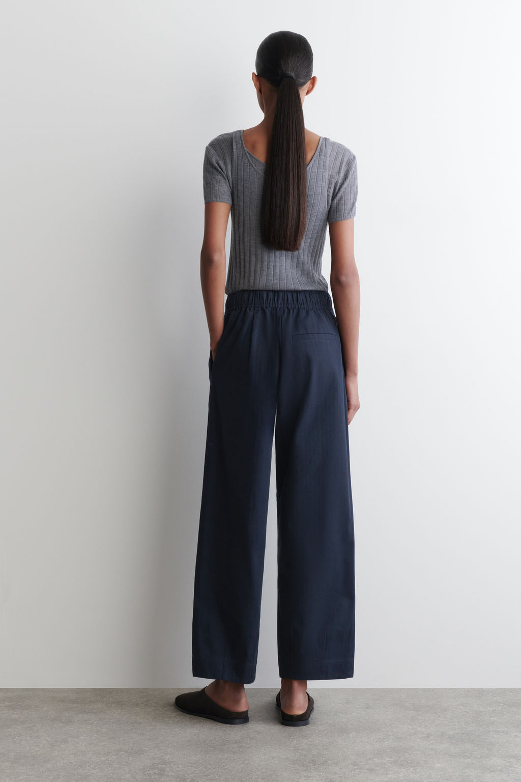 PANTAL?N TAPERED LEG DE ALGOD?N CON CORD?N - H&m фото 7