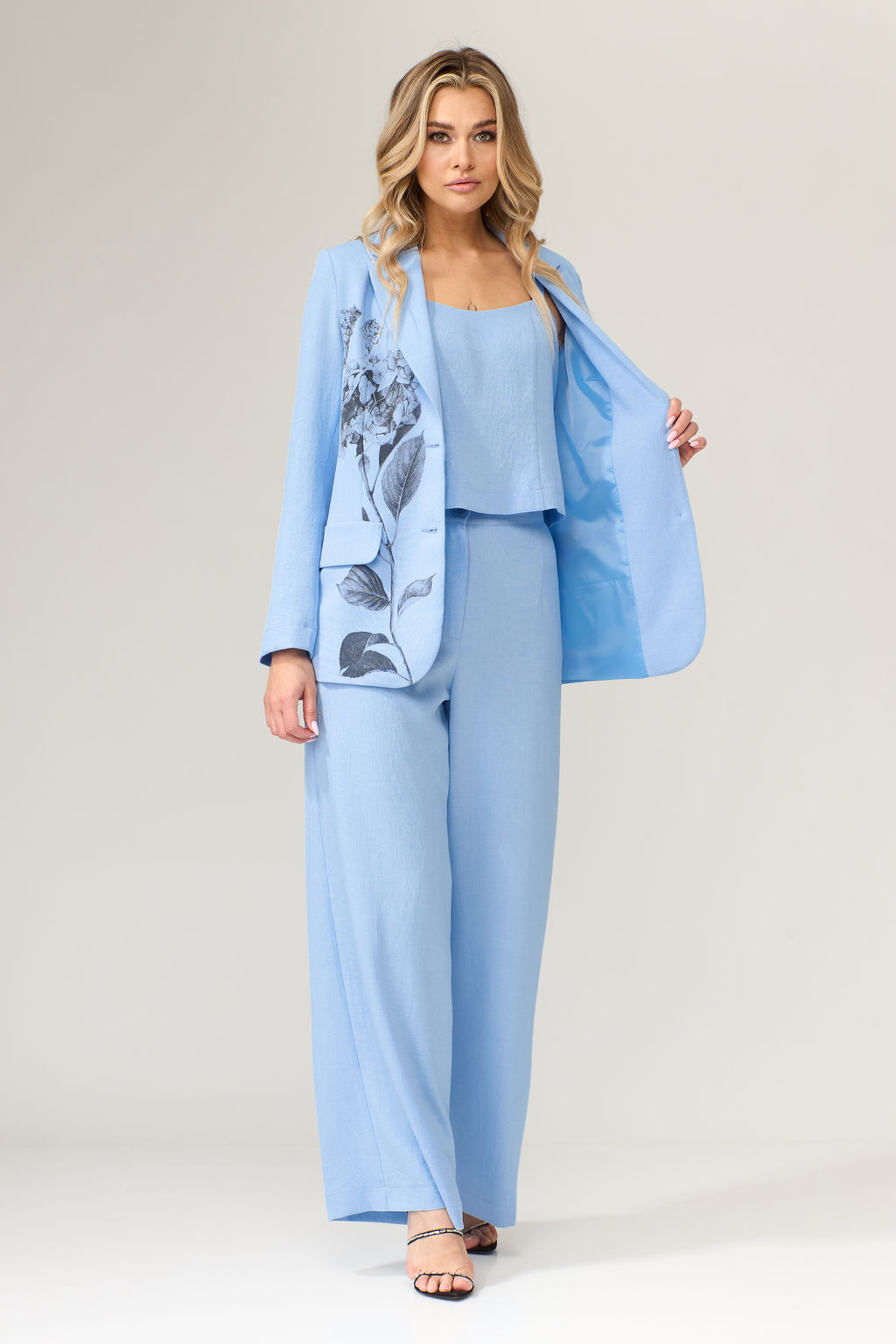 Костюм из жакета, топа и брюк. - Gizart фото 5