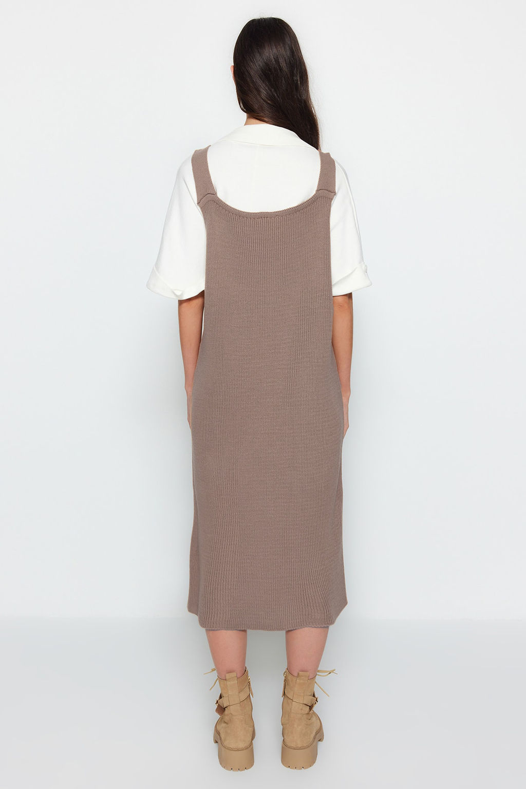 TRENDYOLMILLA Siyah Maxi Triko V Yaka Jile Elbise TWOAW24EL00011 фото 35