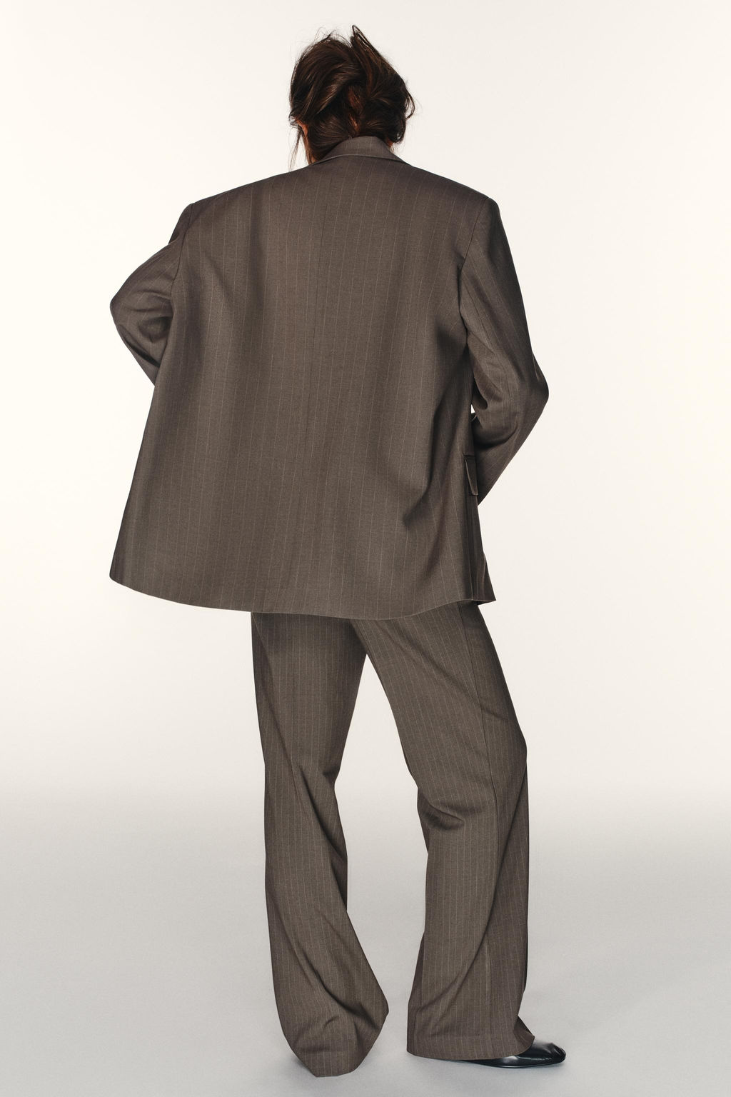 OVERSIZE STRIPED DOUBLE FABRIC BLAZER - Zara фото 4