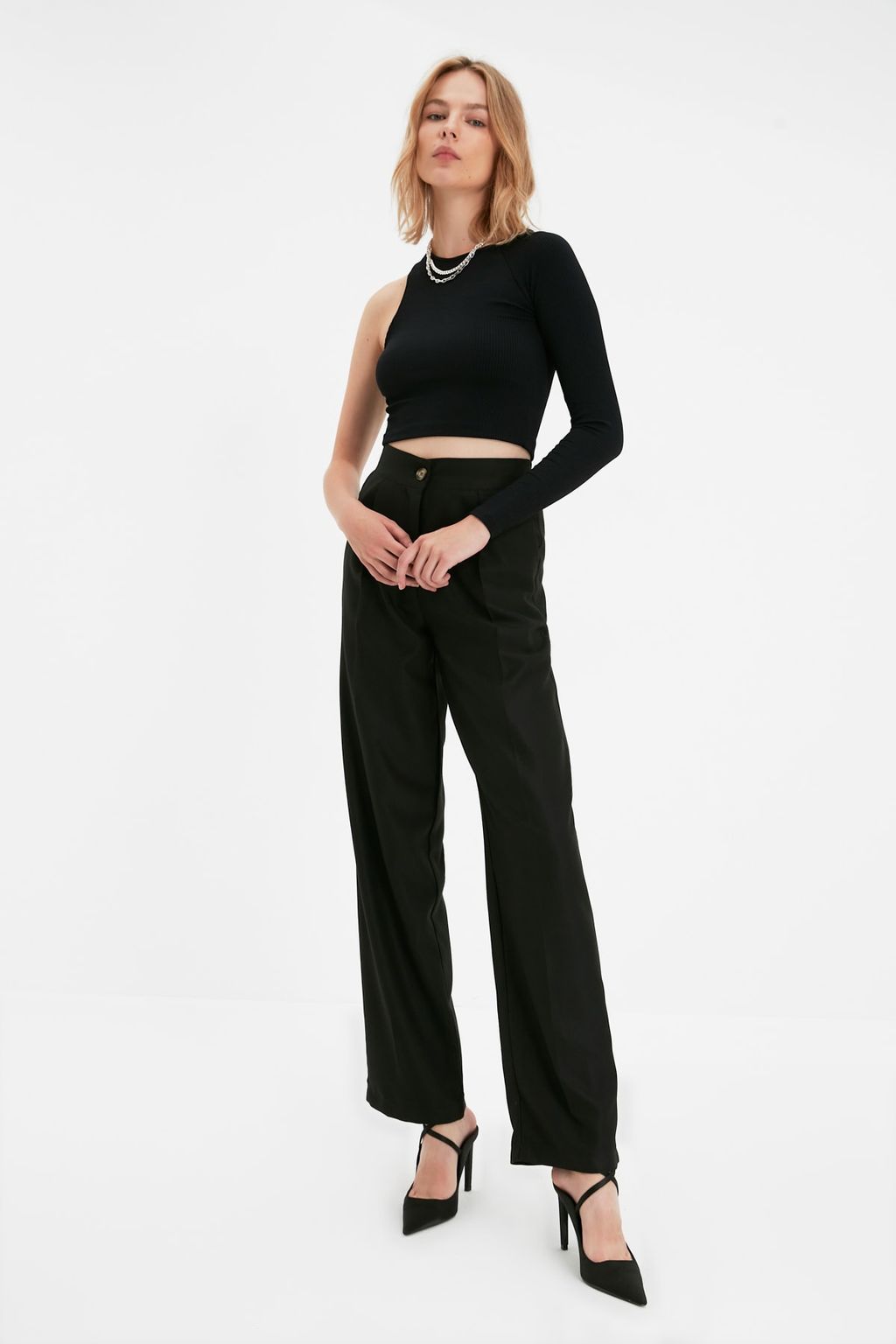 Siyah Straight/Duz Kesim Dokuma Kumas Pantolon TWOAW22PL0321
