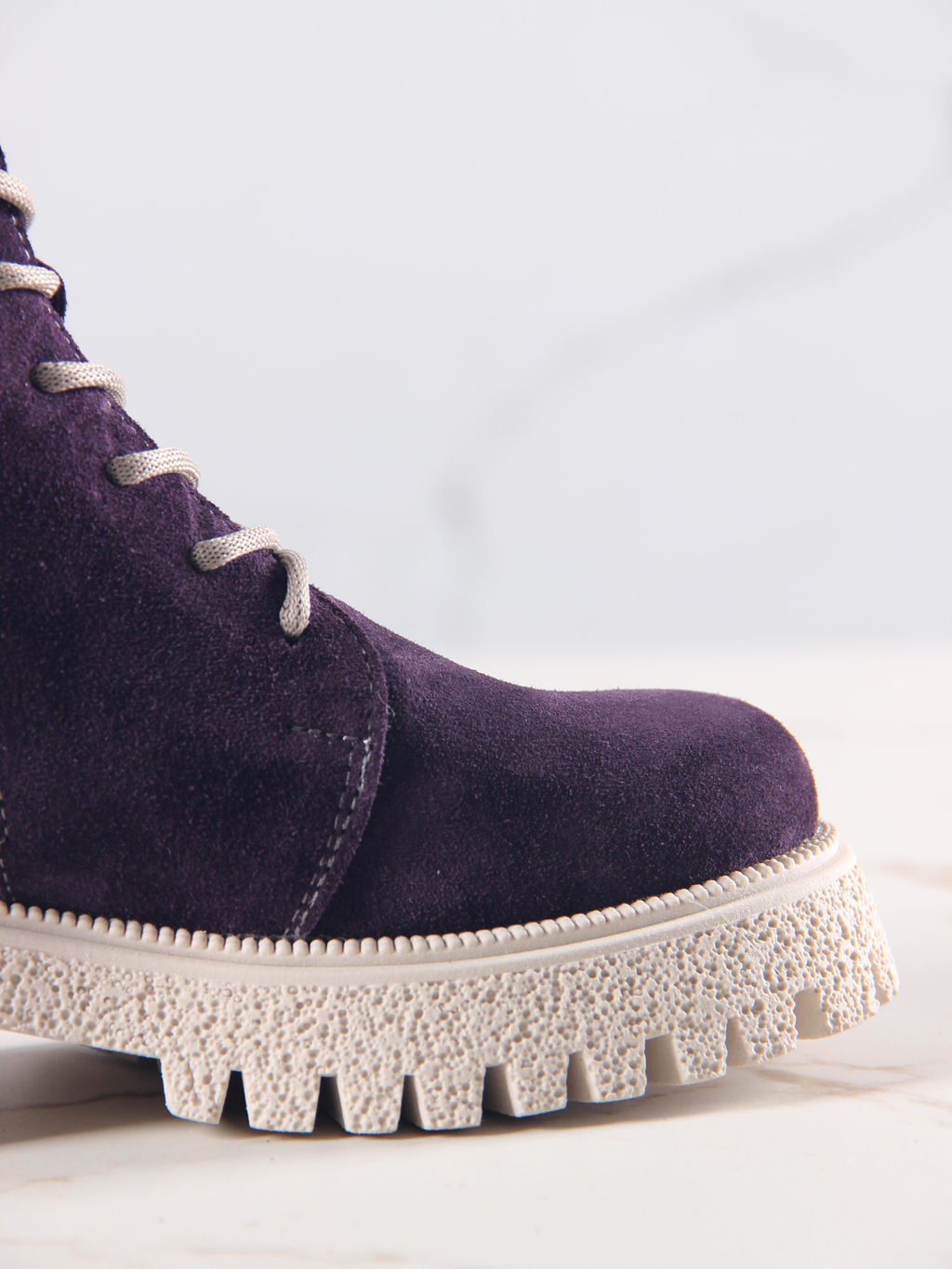 Ботинки 228.V.1541be.Сливовая замша/байка