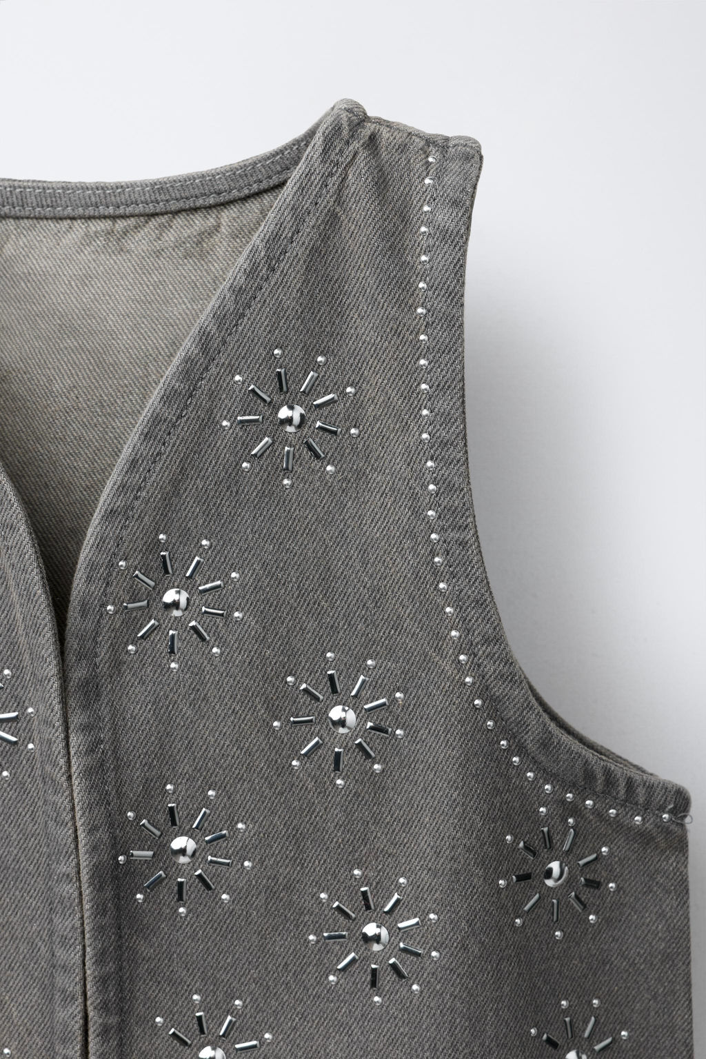CHALECO DENIM STRASS / Gris antracita - Zara фото 5