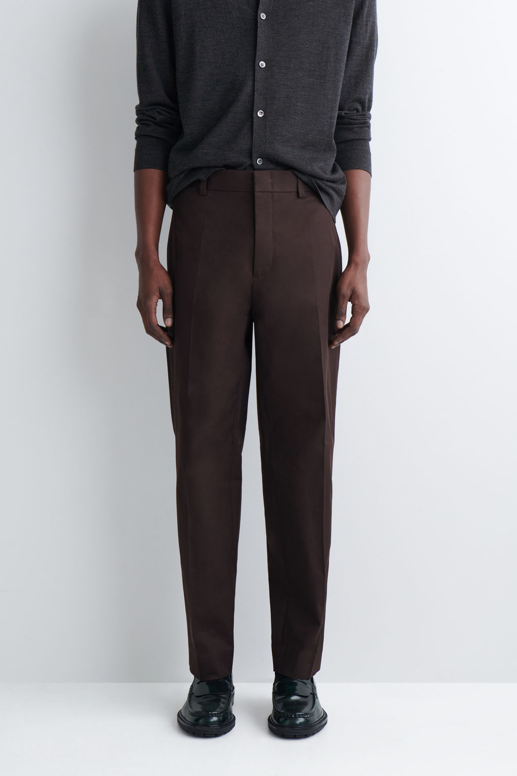 CHINOS DE ALGOD?N TAPERED LEG REGULAR FIT - H&m фото 4