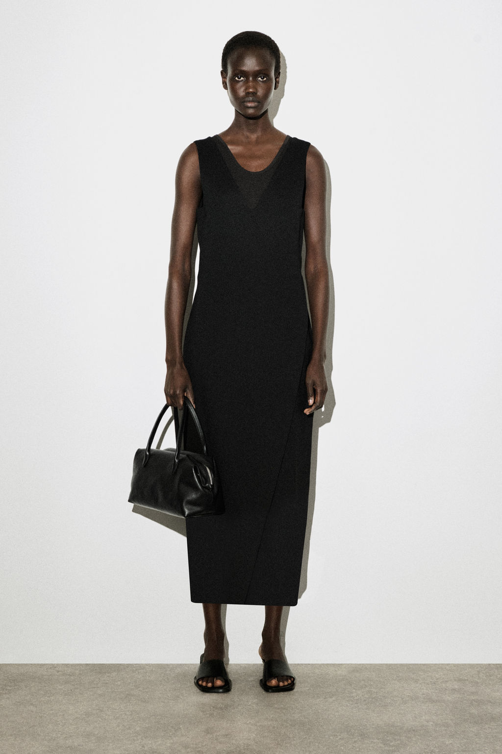 VESTIDO MIDI CRUZADO CON CUELLO DE PICO - H&m фото 3