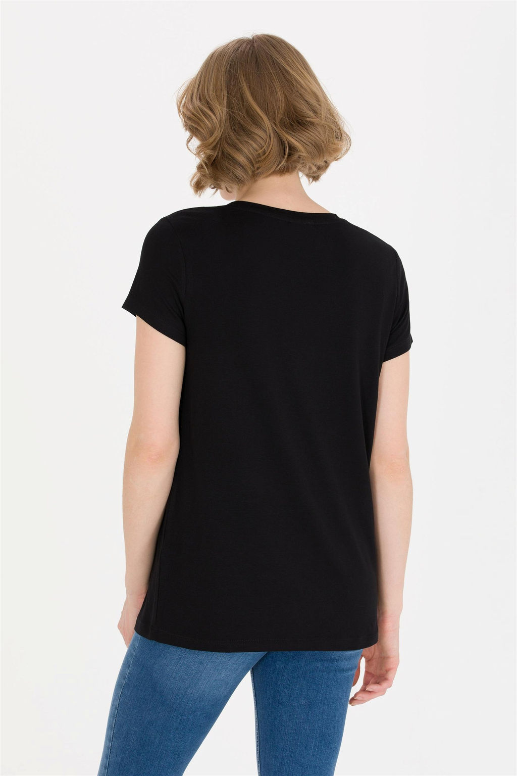 Женская черная базовая футболка с v-образным вырезом Неожиданная скидка в корзине - U.s. polo assn фото 5