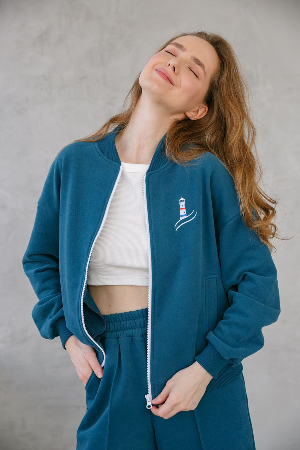 Бомбер женский Lighthouse Indigo - Captain's mate фото 2