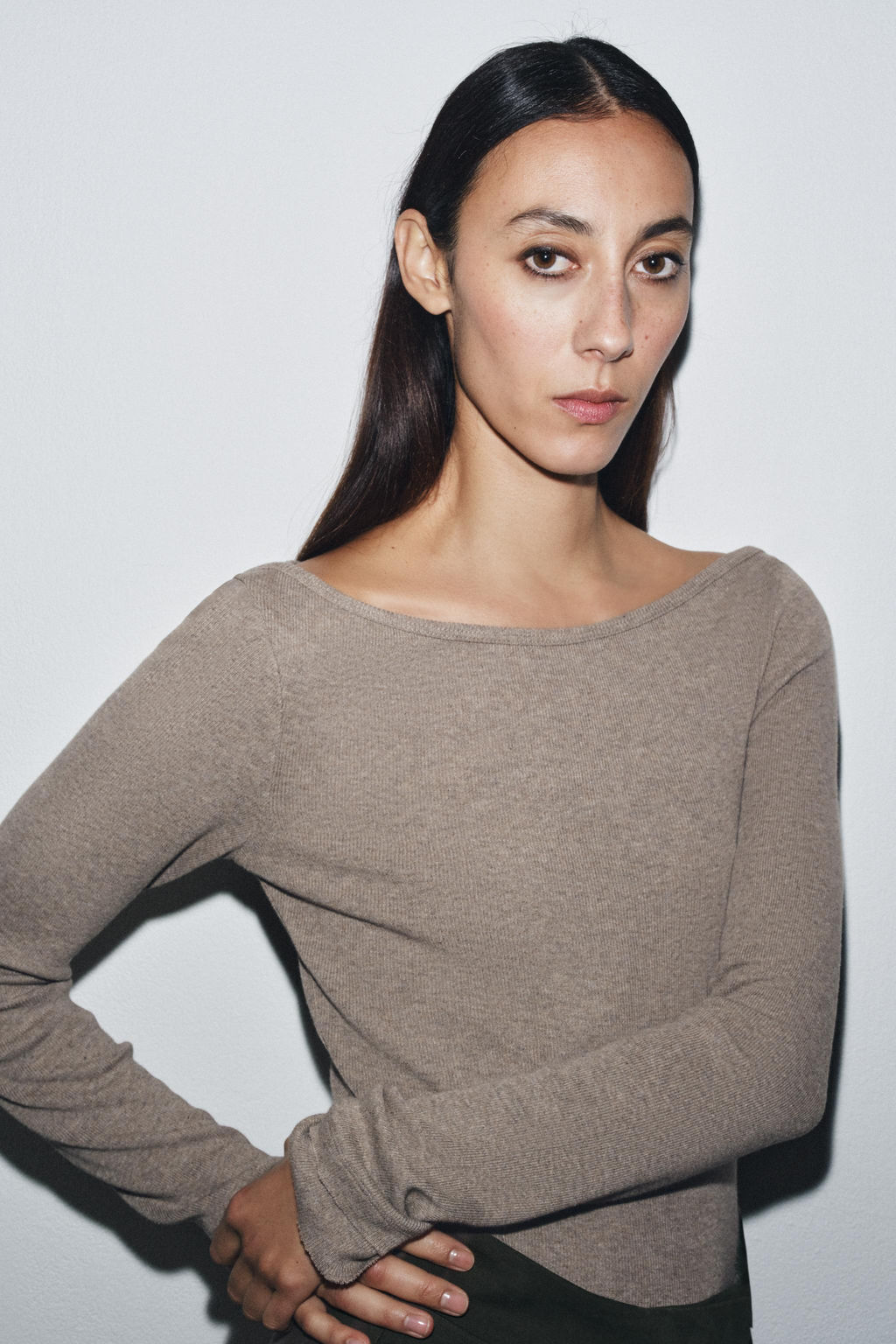 RIB BOAT NECK T-SHIRT