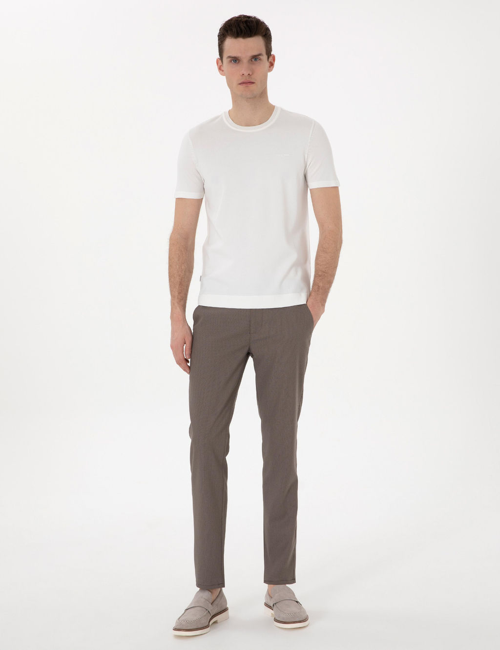 Ekru Slim Fit Bisiklet Yaka Triko Ti__rt