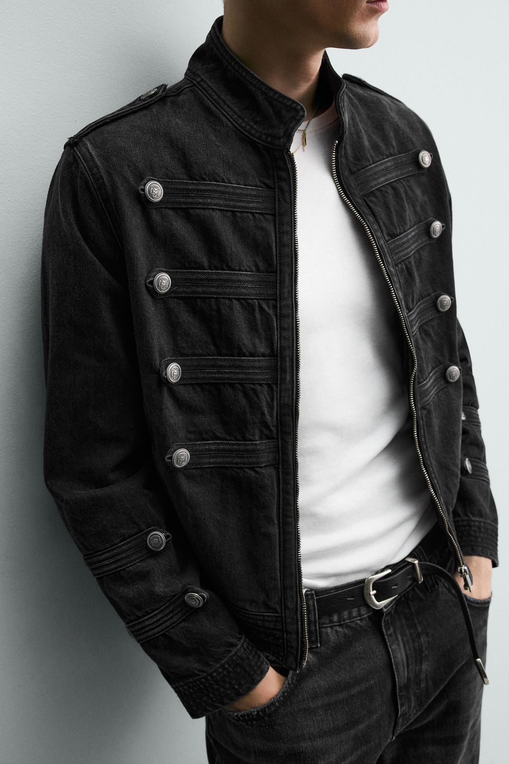 CHAQUETA DENIM ALAMARES BOTONES / Carb?n - Zara фото 6