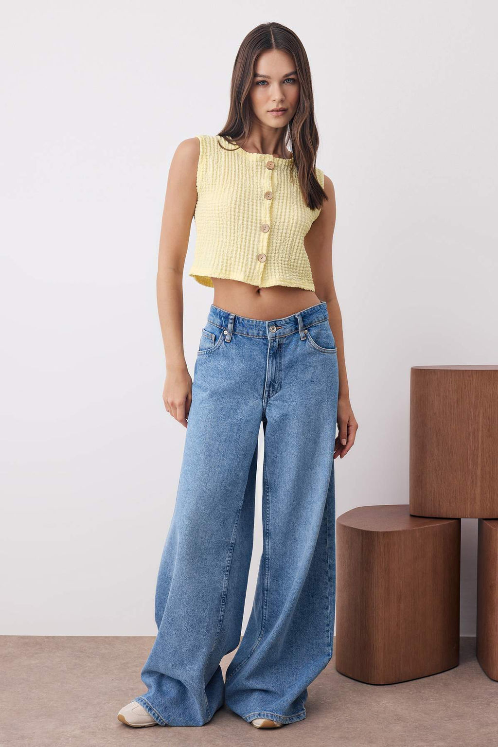 Sar? Dokulu Dugmeli Fitted Crop Esnek Orme Bluz Yelek TWOAW26YE00059 - Trendyolmilla фото 2
