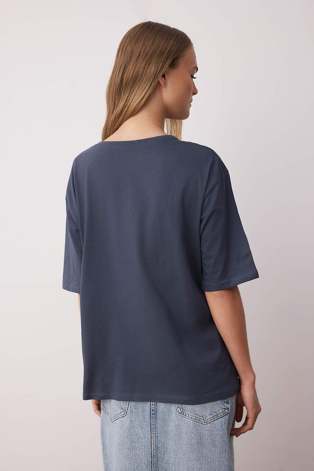 Ekru %100 Suprem Oversize/Genis Kal?p Kokteyl Bask?l? Orme T-Shirt TWOSS25TS00217 - Trendyolmilla фото 4