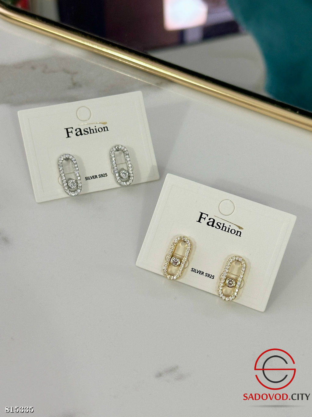 Серьги с камнями из медицинской стали