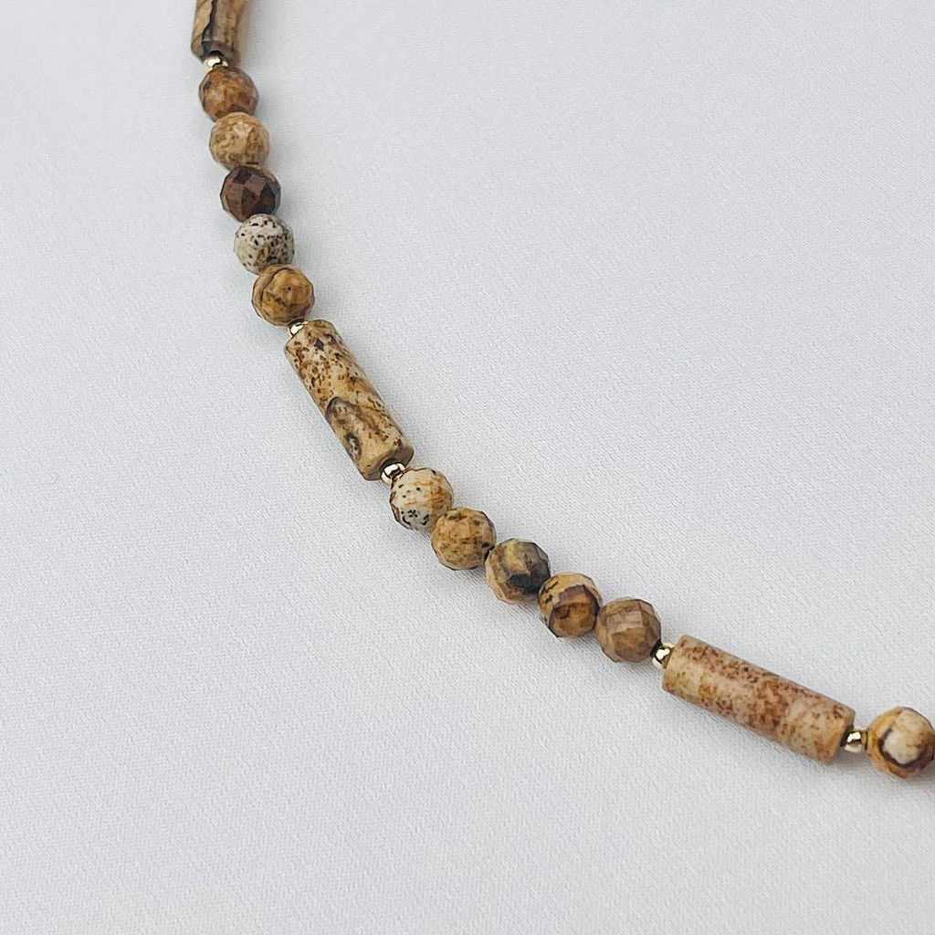 Бусы из песочной Яшмы с кулоном 46 см +