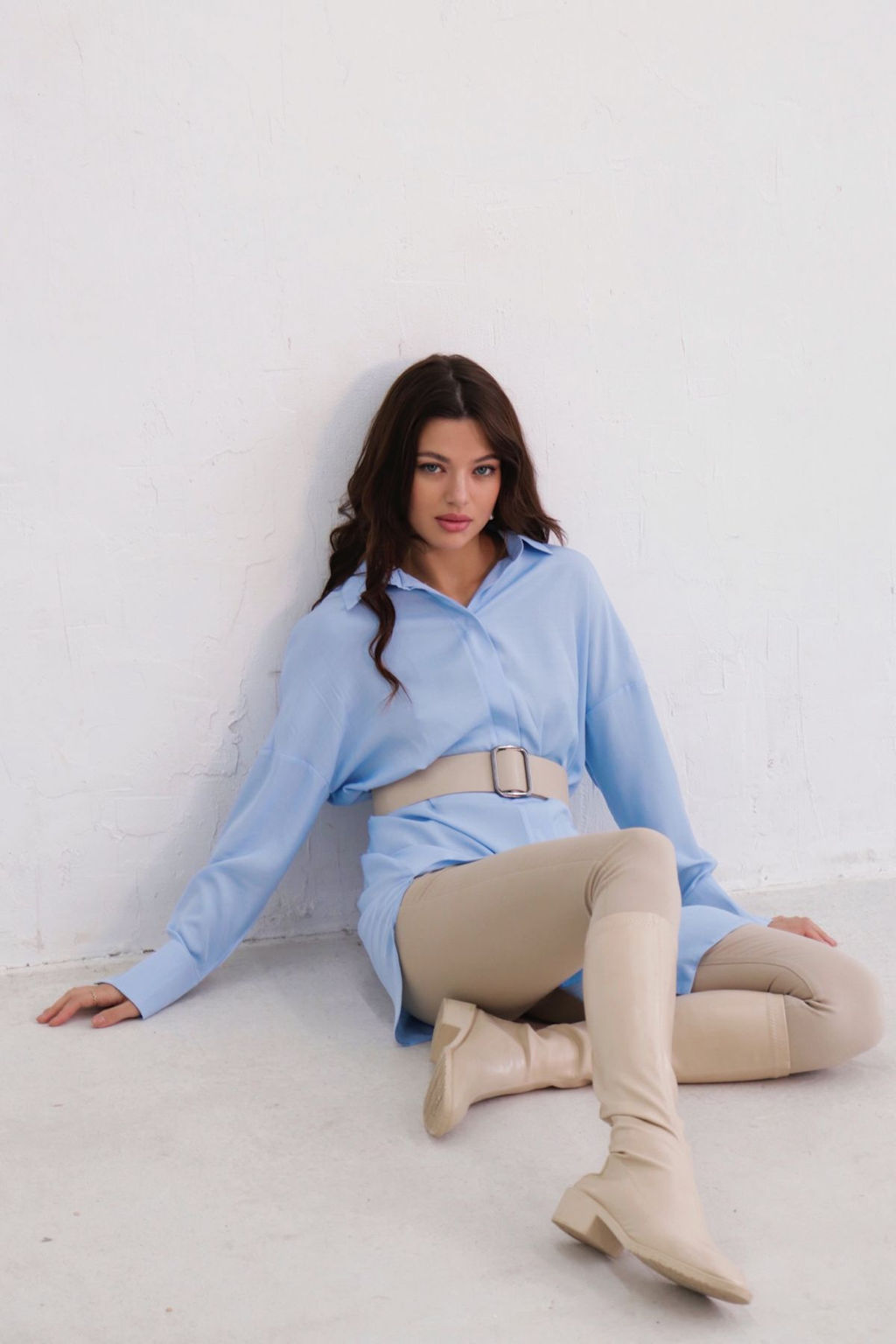 Базовая удлинённая рубашка свободного силуэта - Martichelli фото 87