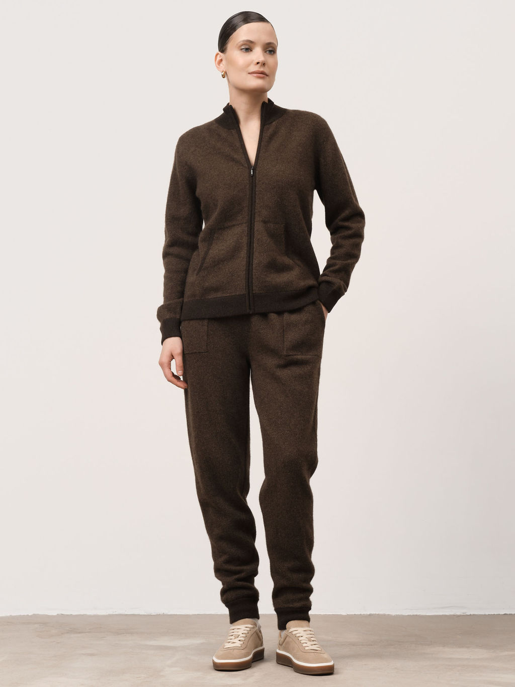 Брюки из пуха яка женские 10025a