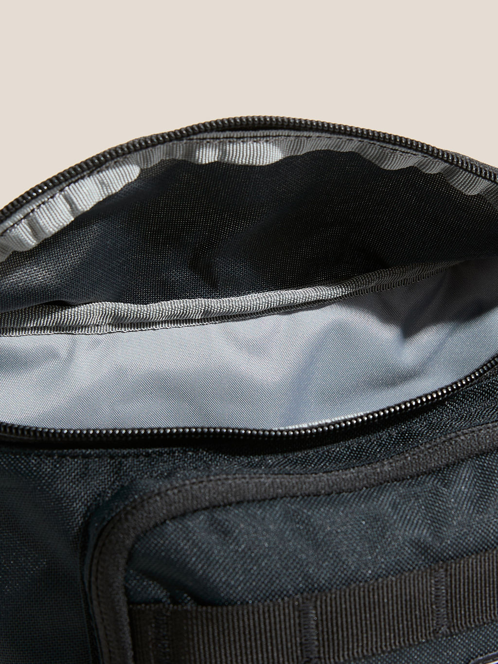 Поясная сумка COLUMBIA Zigzag II Hip Pack Артикул 4535771, черный
