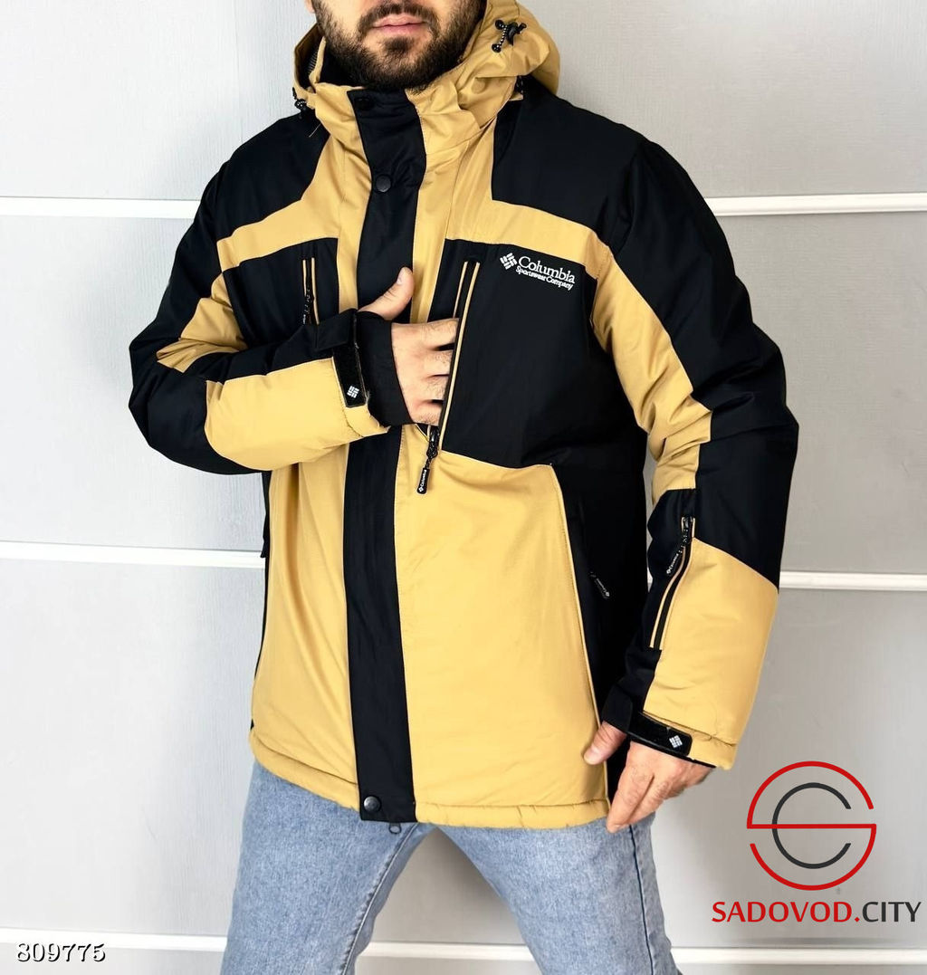 Куртка горнолыжная на зимний сезон.