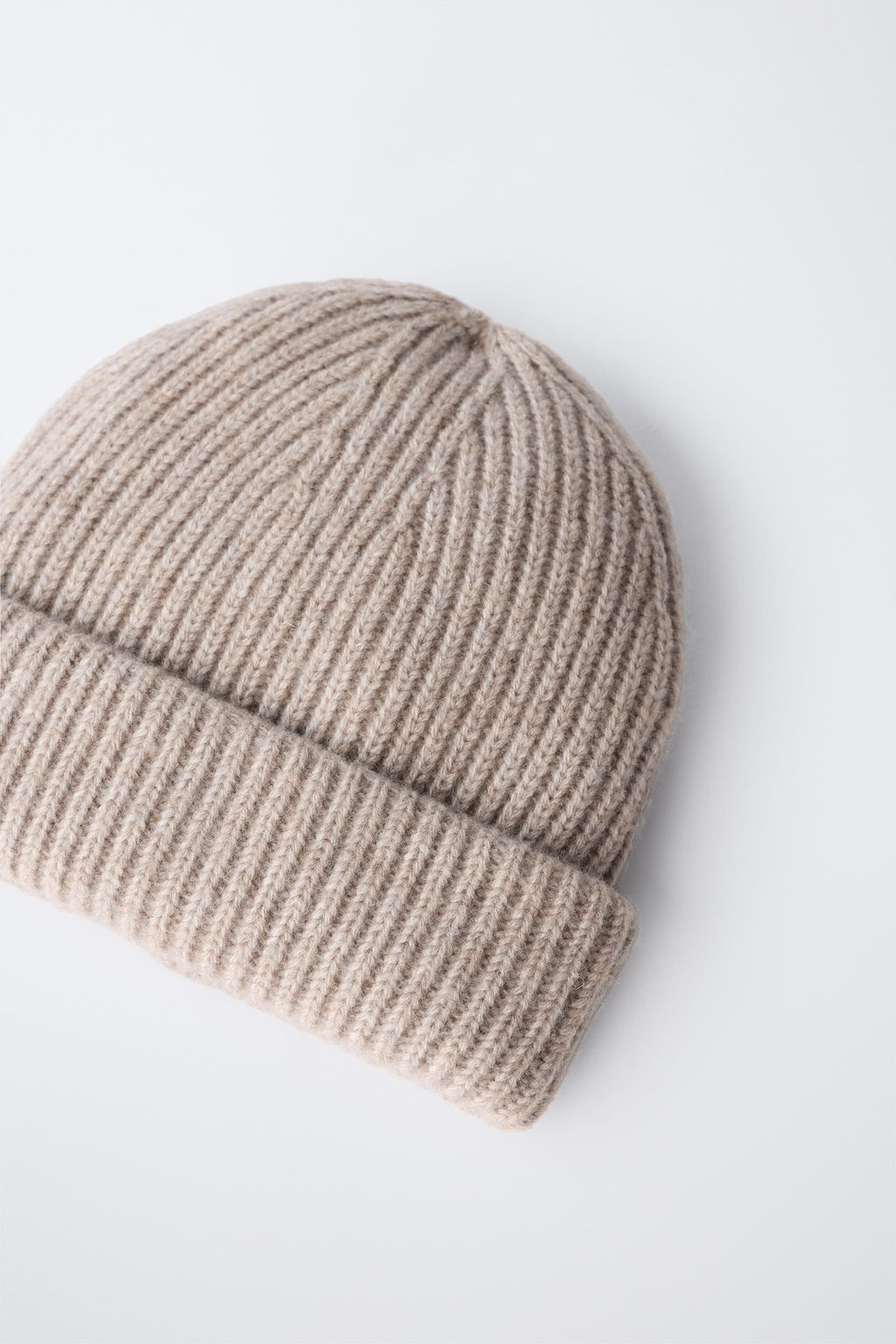 GORRO PUNTO B?SICO / Tostado - Zara фото 2