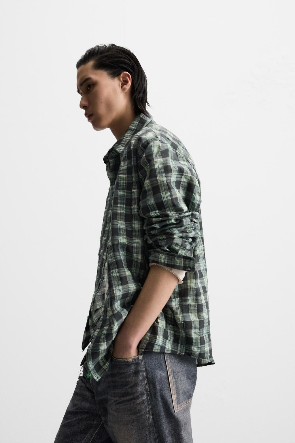 CREASED-EFFECT CHECK SHIRT - Zara фото 7
