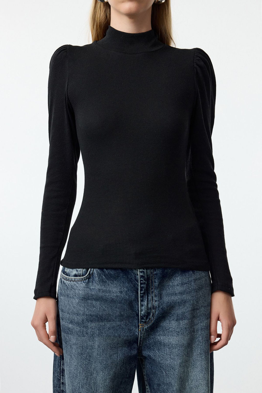 Siyah Fitted/Vucuda Oturan Dik Yaka Balon Kollu Fitilli Esnek Orme Bluz TWOAW25BZ00077