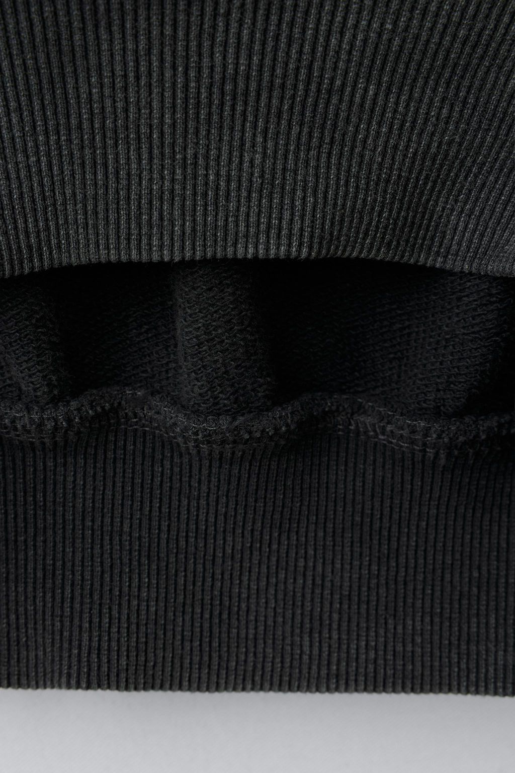 WEDNESDAY FADED-EFFECT SWEATSHIRT - Zara фото 4