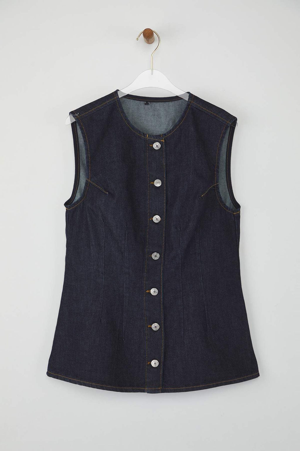 Koyu Mavi Dugme Detayl? Fitted Denim Yelek TWOAW26YE00014 - Trendyolmilla фото 5