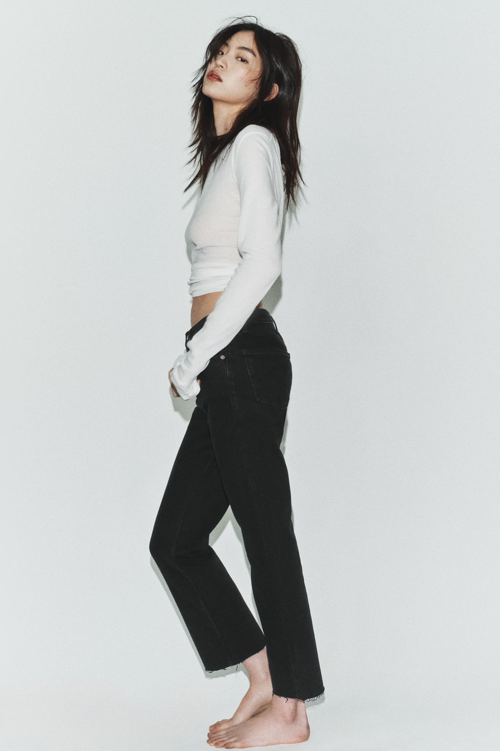 JEANS TRF CROPPED FLARE TIRO ALTO / Negro - Zara фото 3