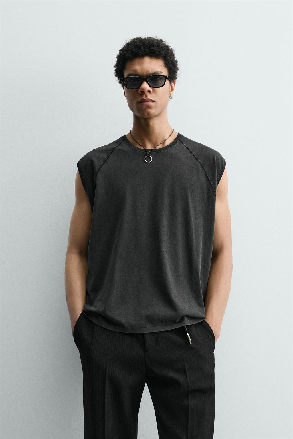 CAMISETA TANK LAVADA / Antracita oscuro