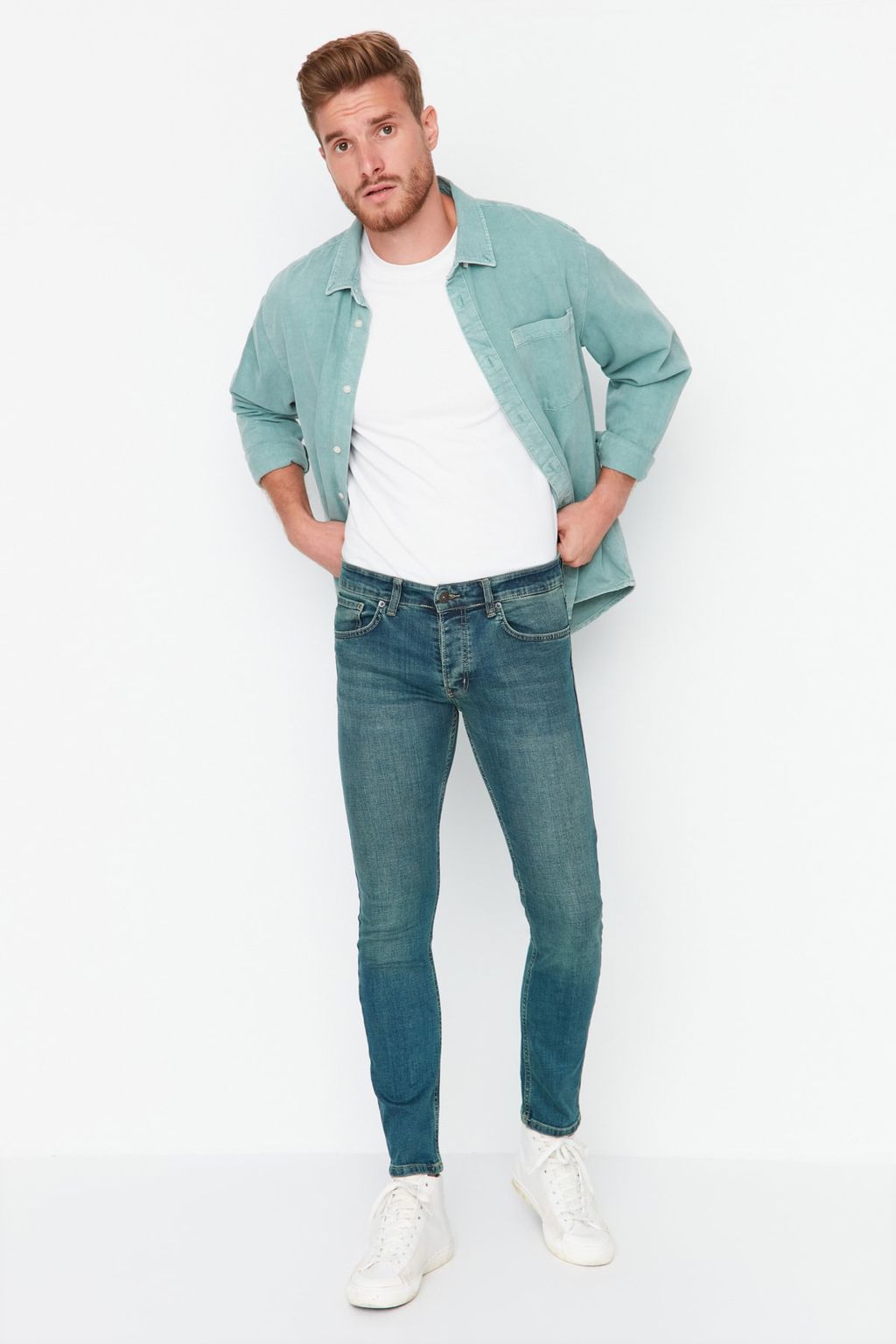 TRENDYOL MAN Indigo Skinny Fit Esnek Kumas Dar Kesim Eskitme Gorunumlu Jeans Kot Pantolon TMNAW22JE0311 - Trendyolmilla фото 6