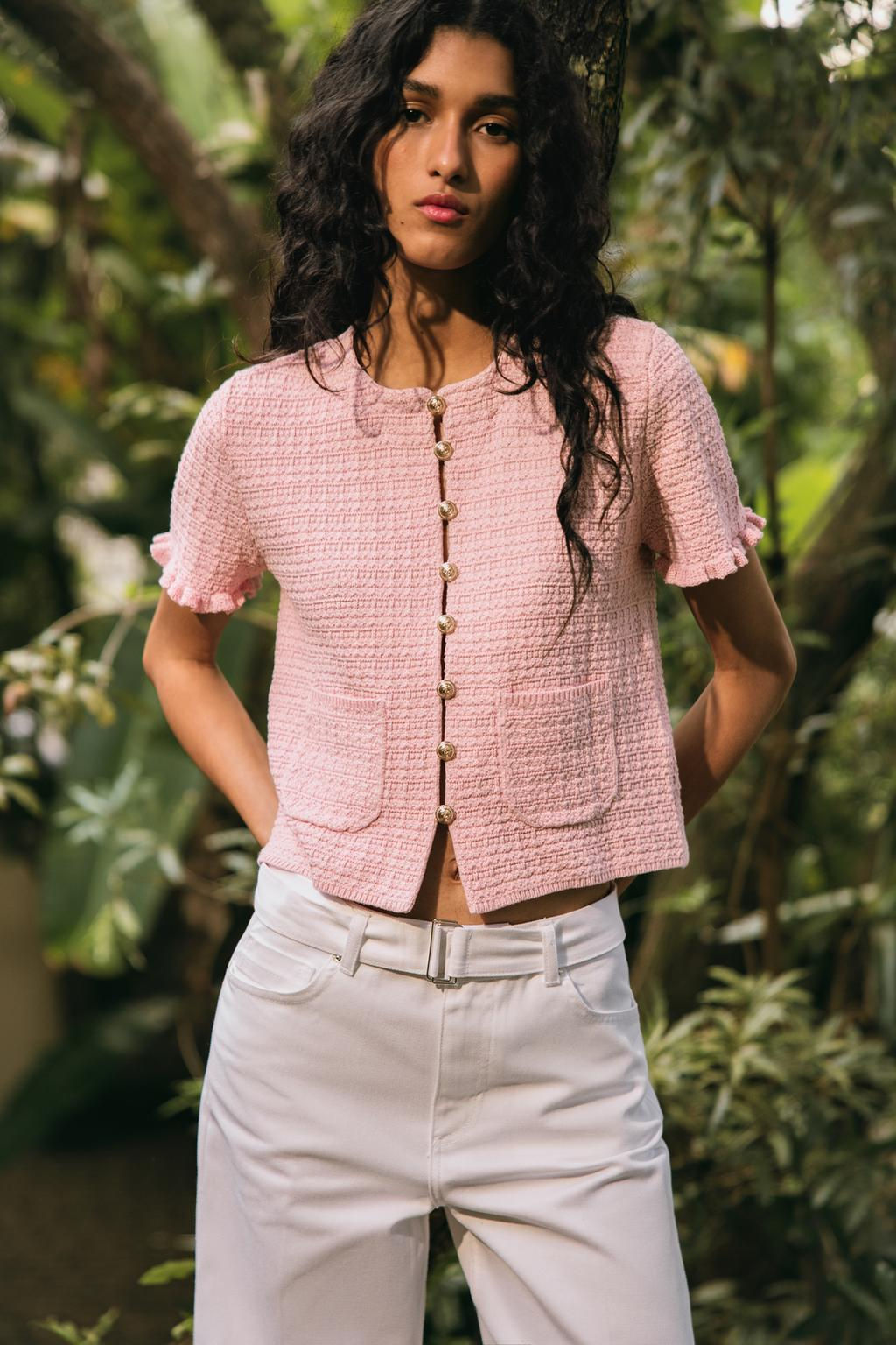 RUFFLED KNIT CARDIGAN