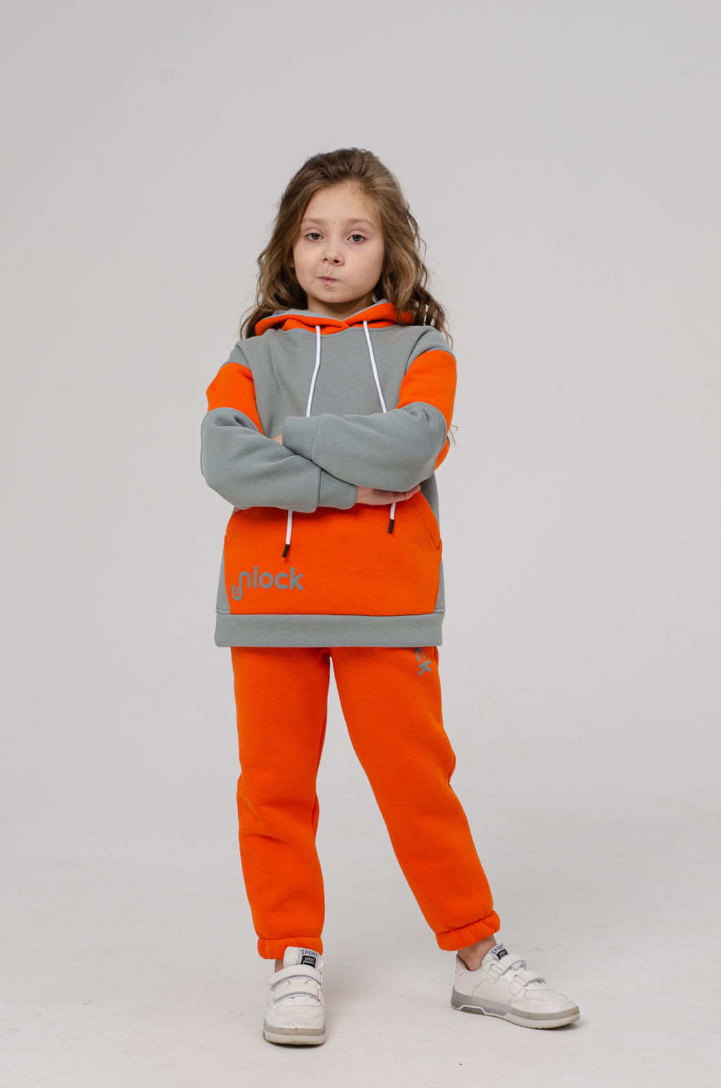 886Д Костюм детский "Серый/оранжевый"