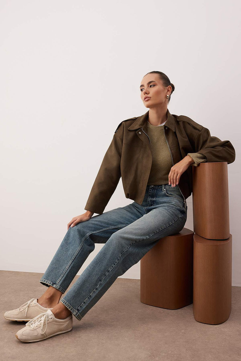 Mavi Yuksek Bel YENI MOM %100 Pamuk Non-Stretch Jeans TWOAW26JE00273