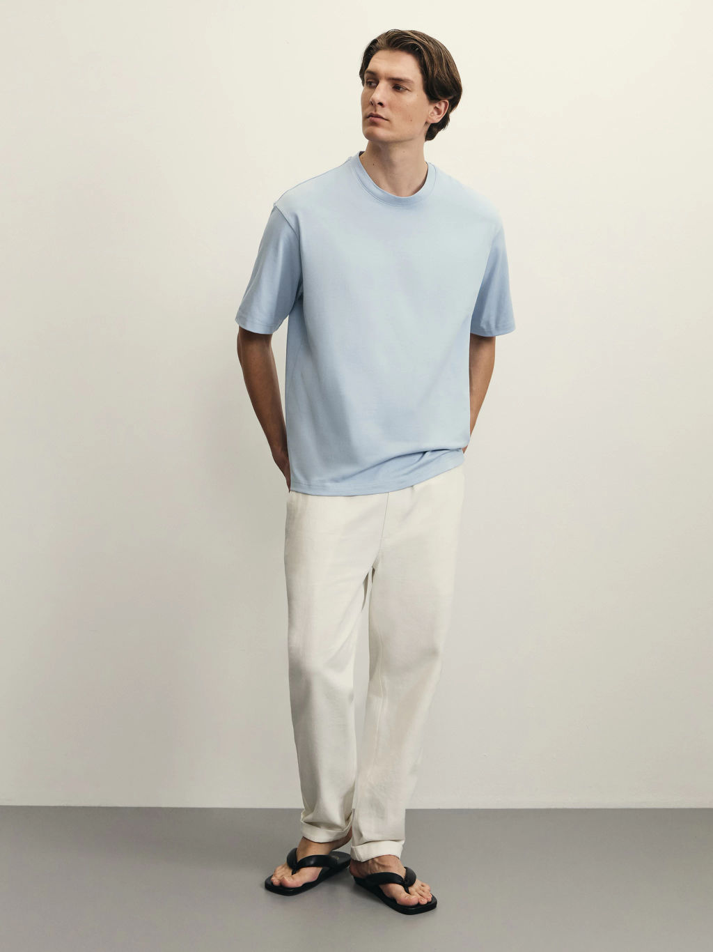 Базовая футболка relax fit / Zarina  фото 2