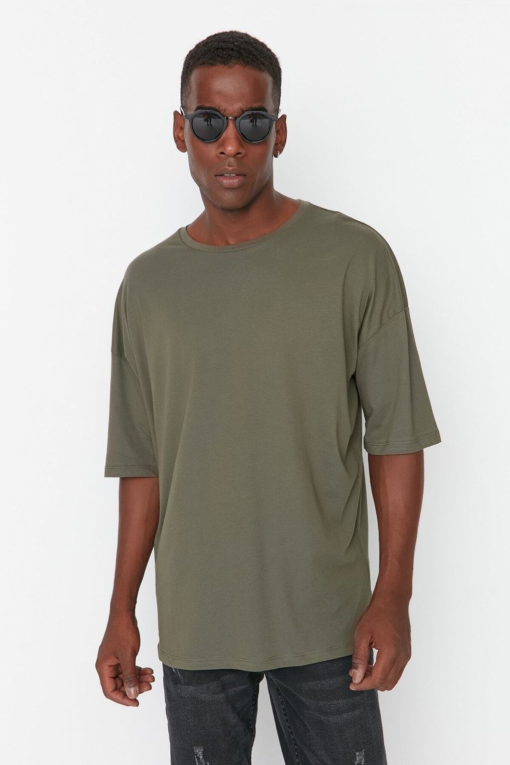 TRENDYOL MAN Tas Oversize/Genis Kesim Bisiklet Yaka Cicek Bask?l? K?sa Kol %100 Pamuklu T-Shirt TMNSS21TS1223 - Trendyolmilla фото 2