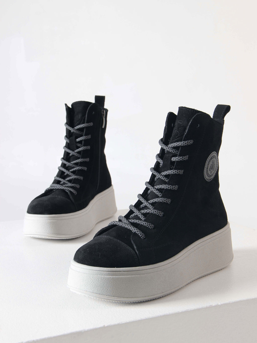 Ботинки 215.ALTAgr. Черный замша/Шерсть