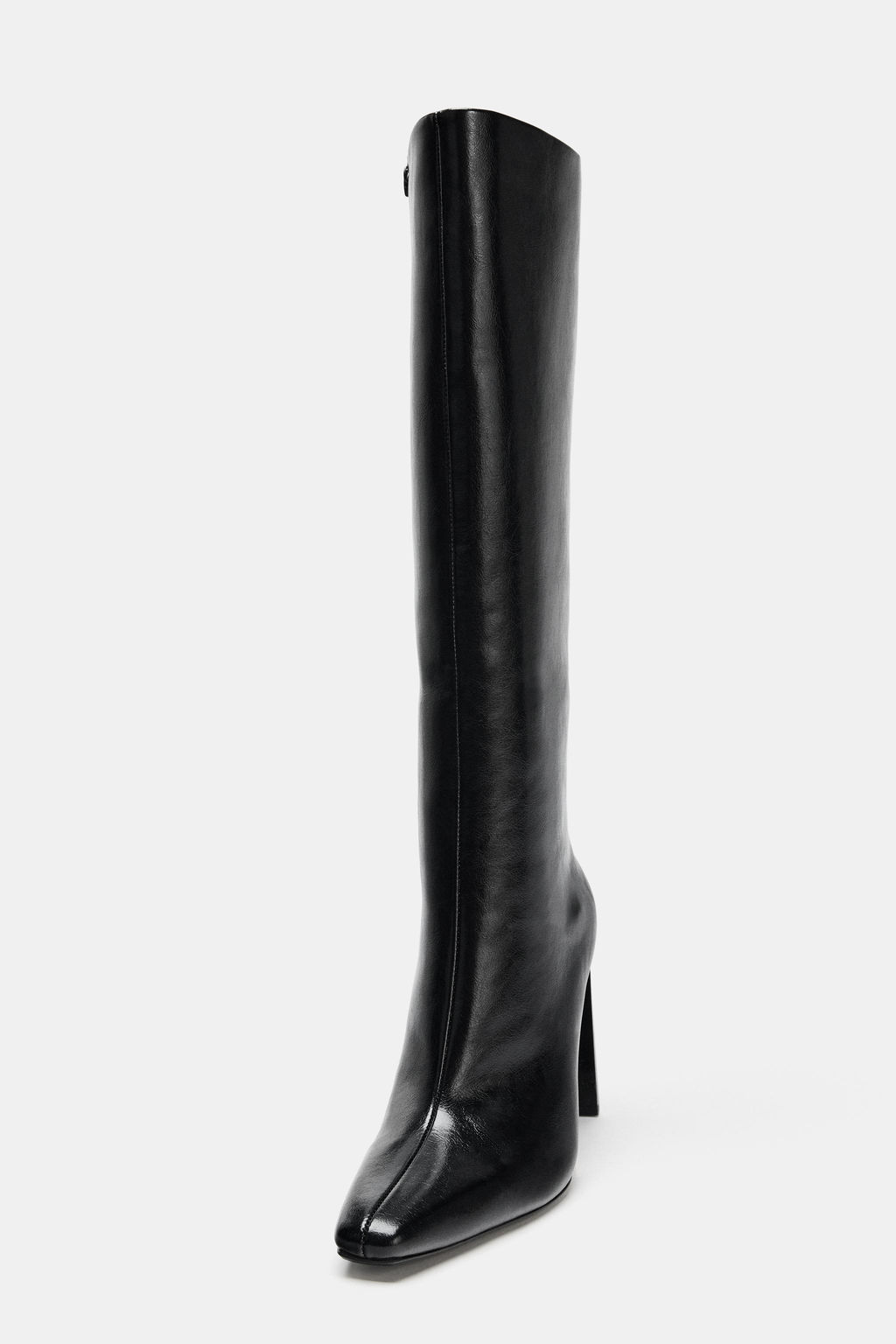 POINTED TOE HEELED BOOTS