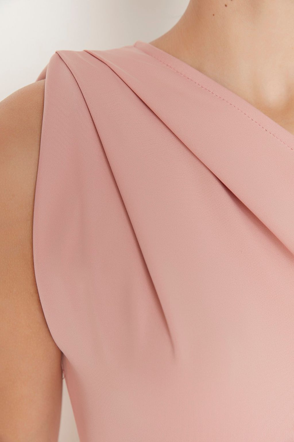 Gul Kurusu Asimetrik Yakal? Alttan C?tc?tl? Esnek Orme Body TWOSS22BD00014