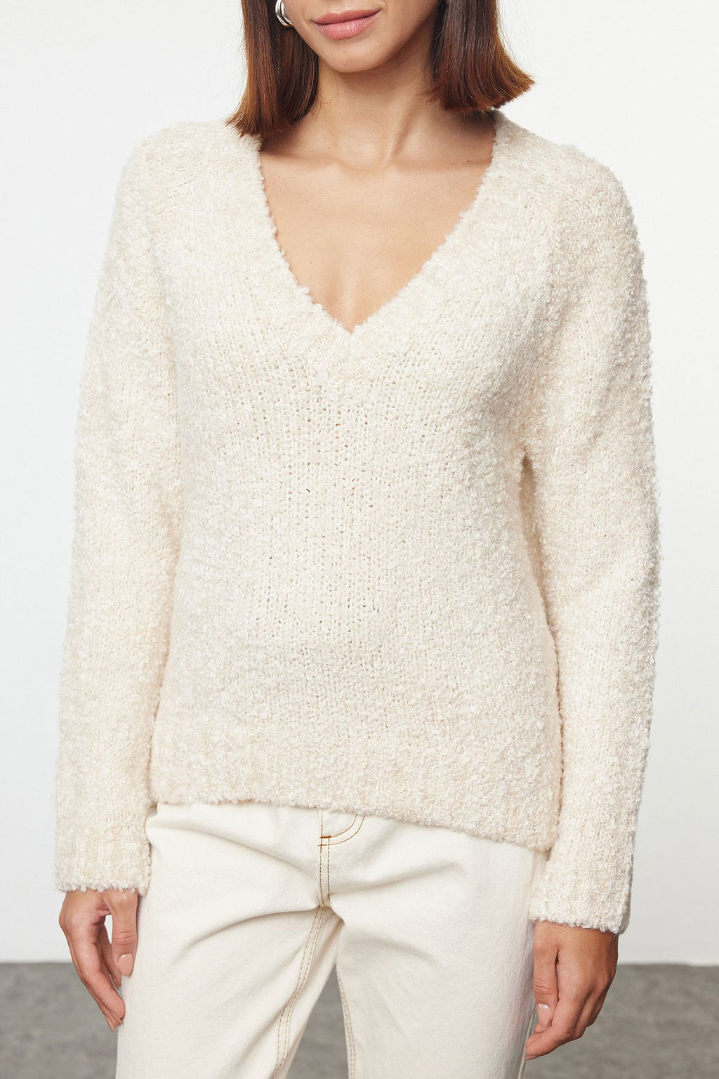 Tas Genis Kal?p Derin V Yaka Dokulu Triko Kazak TWOAW25KZ00241 - Trendyolmilla фото 3